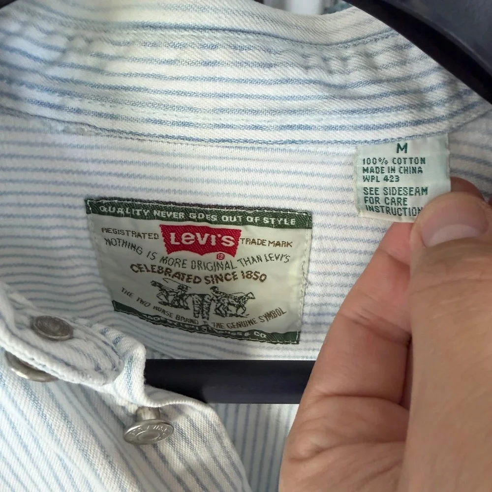 90's Levi's Mens Pinstripe Button Down Shirt Blue White Cotton Long Sleeve M